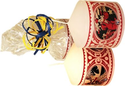 Candle with Cuba rero images . 3 1/2 tall