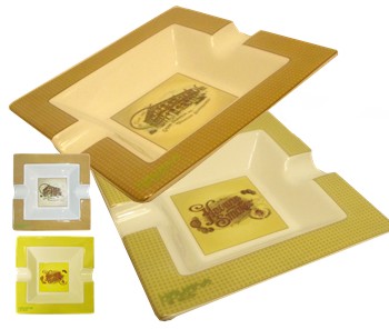 Large retro ceramic ashtray.