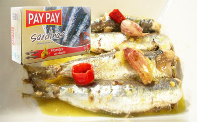 Pay Pay Spanish   spiced sardines in  oil 4 1/4 OZ